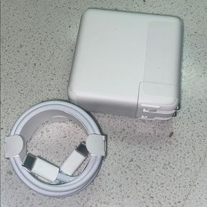Apple 96W USB-C power adapter
